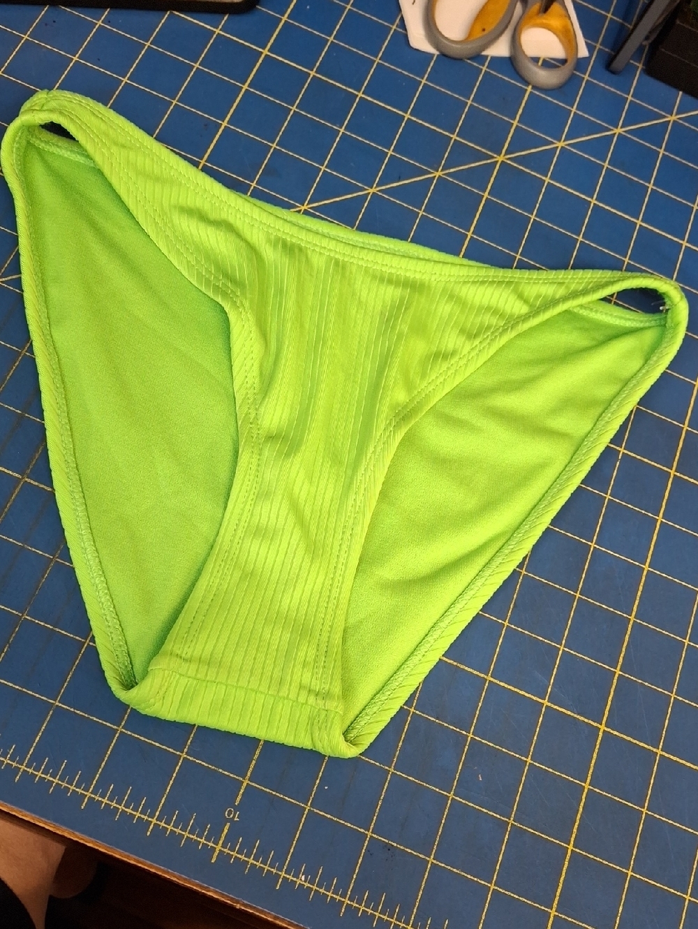 wild fable Neon Lime Swim XS (0-2) Bottom NWT